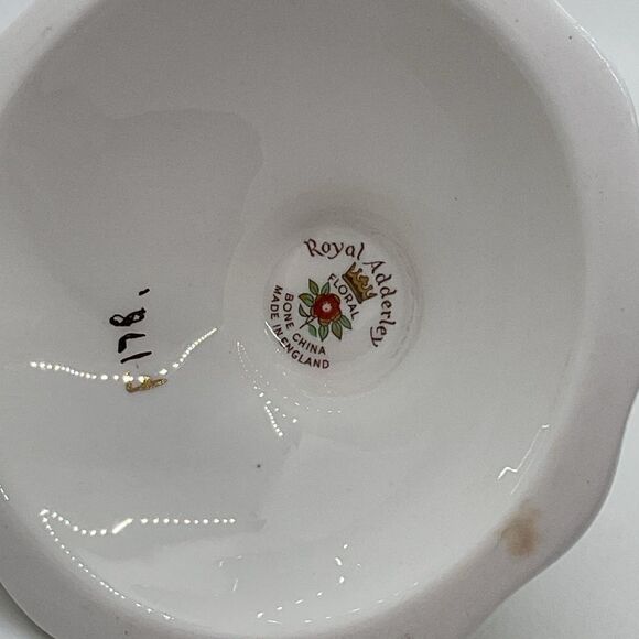 Vintage Royal Adderly Floral Porcelain Candle Holders with Gold Trim - Picture 2 of 8